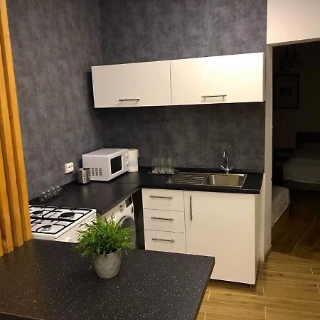 Komfort Apartman 瓦茨 外观 照片