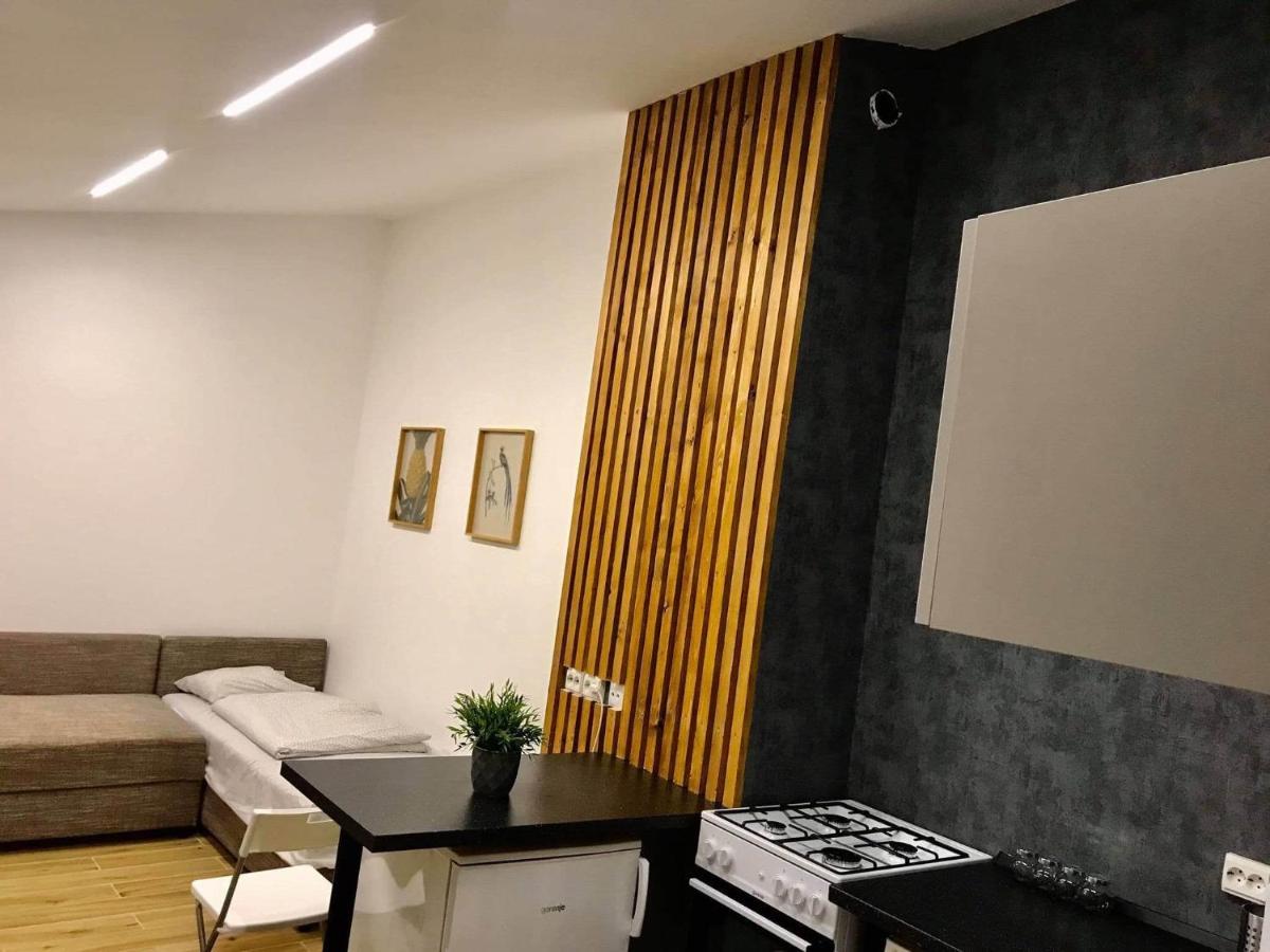 Komfort Apartman 瓦茨 外观 照片