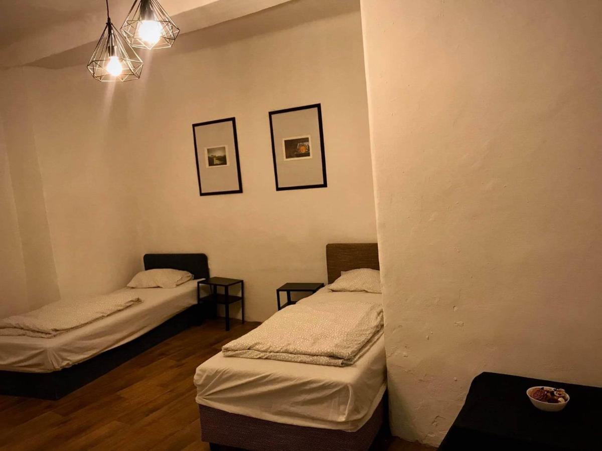 Komfort Apartman 瓦茨 外观 照片